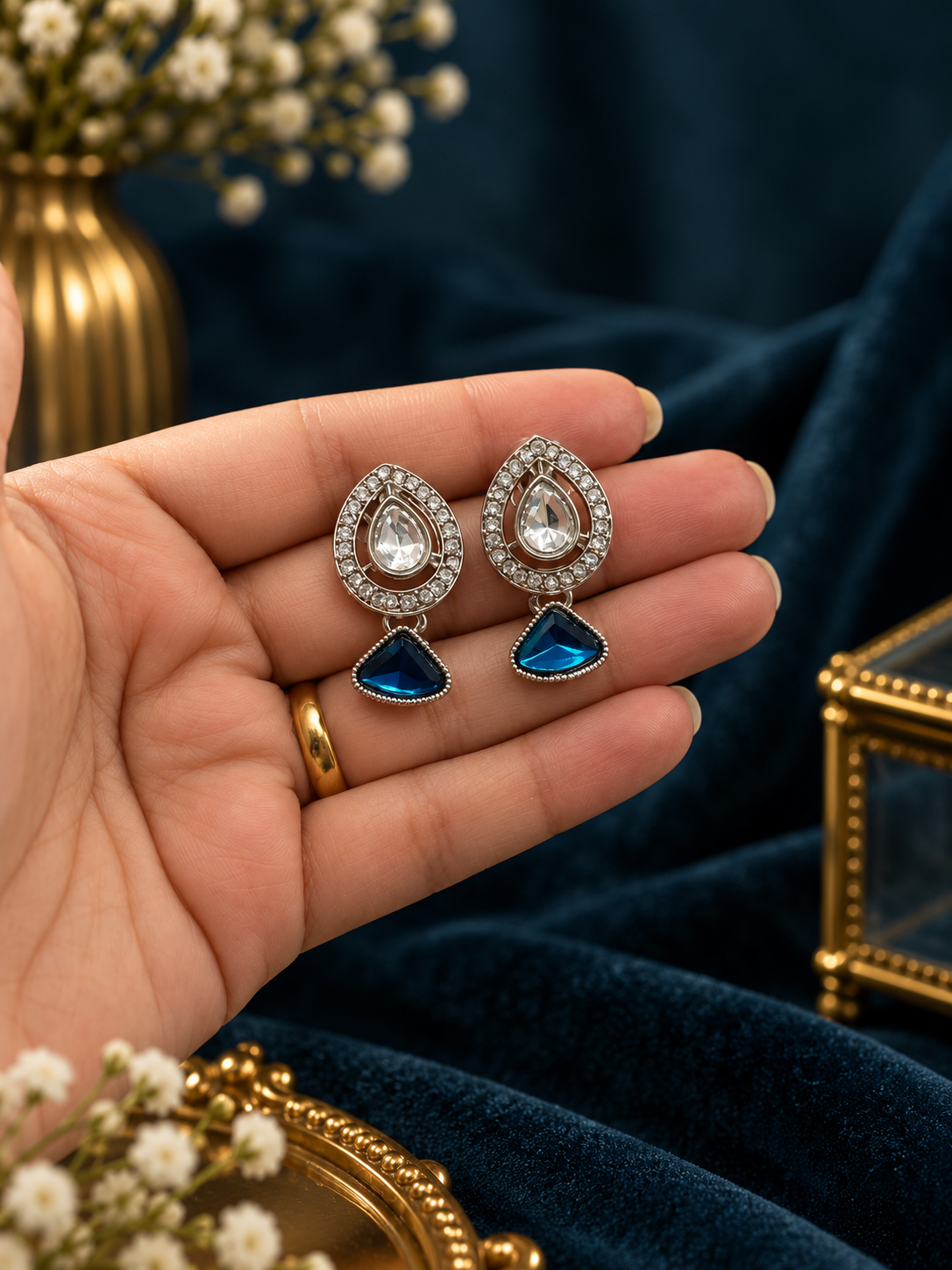 Royal Blue Kundan Necklace Set with Earrings & Tikka