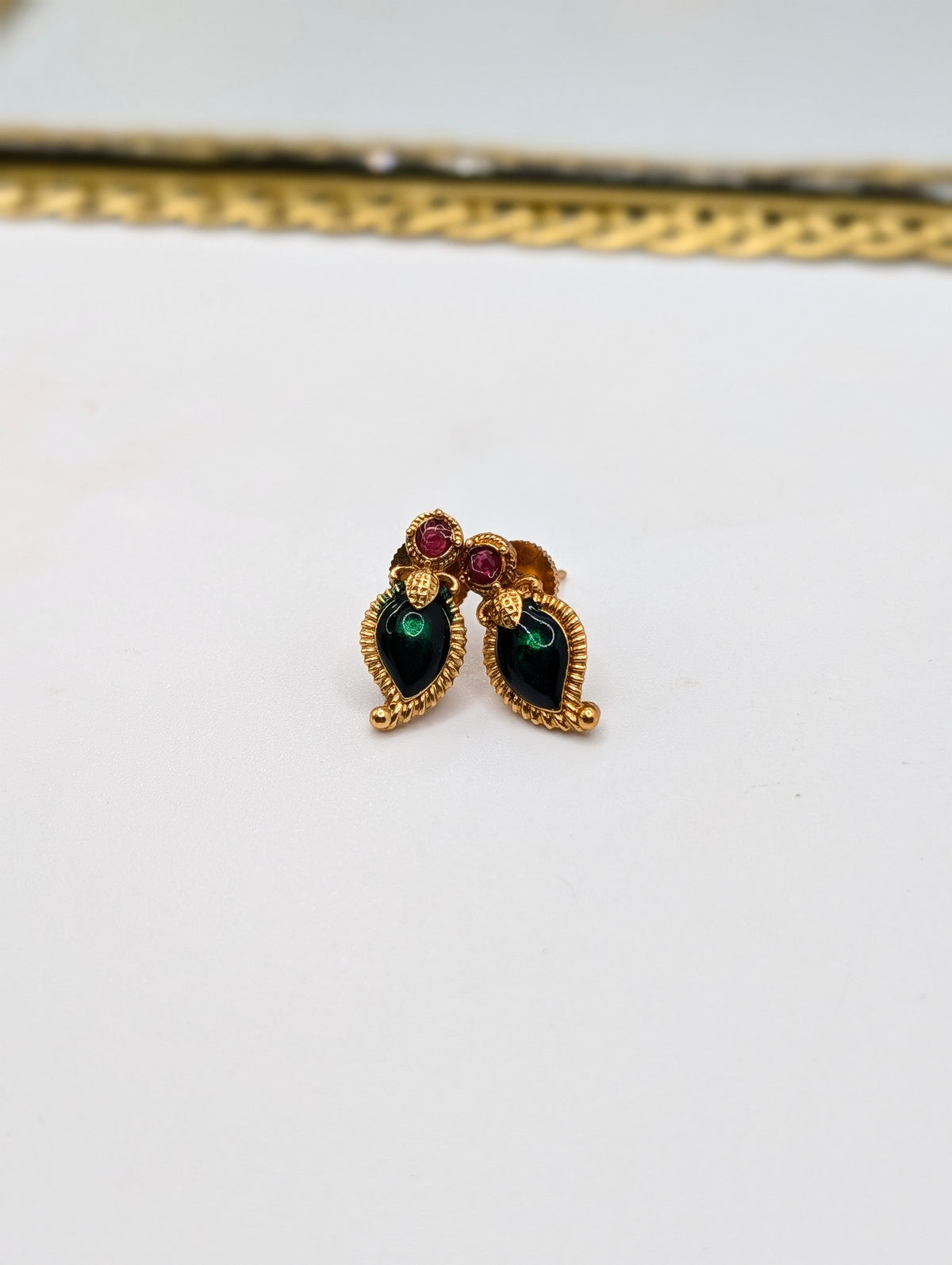 Emerald Green Teardrop Pendant Necklace Set with Earrings